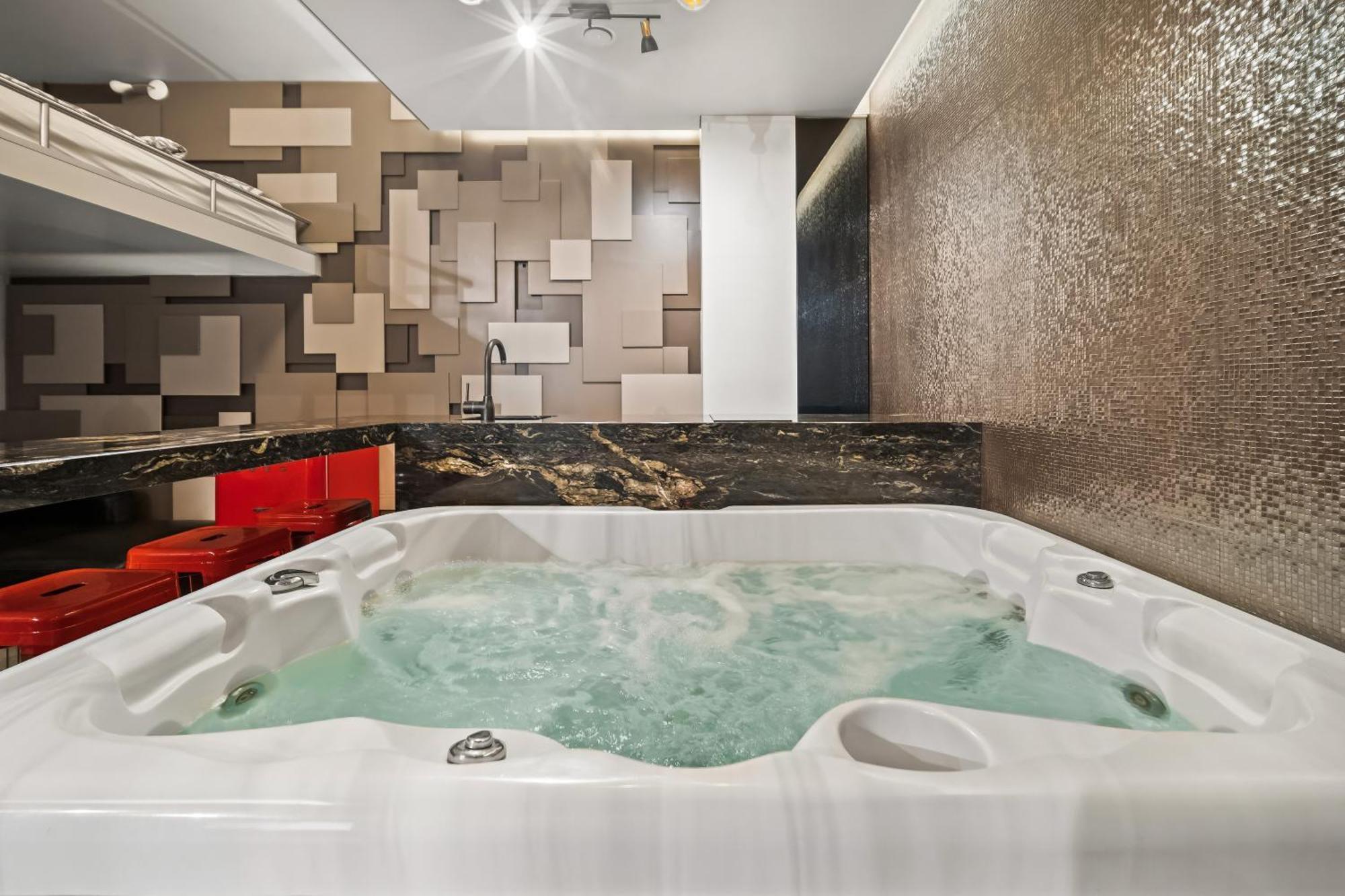 Secret Lounge - Cozy Studio With Sauna And Jacuzzi فيلنيوس المظهر الخارجي الصورة